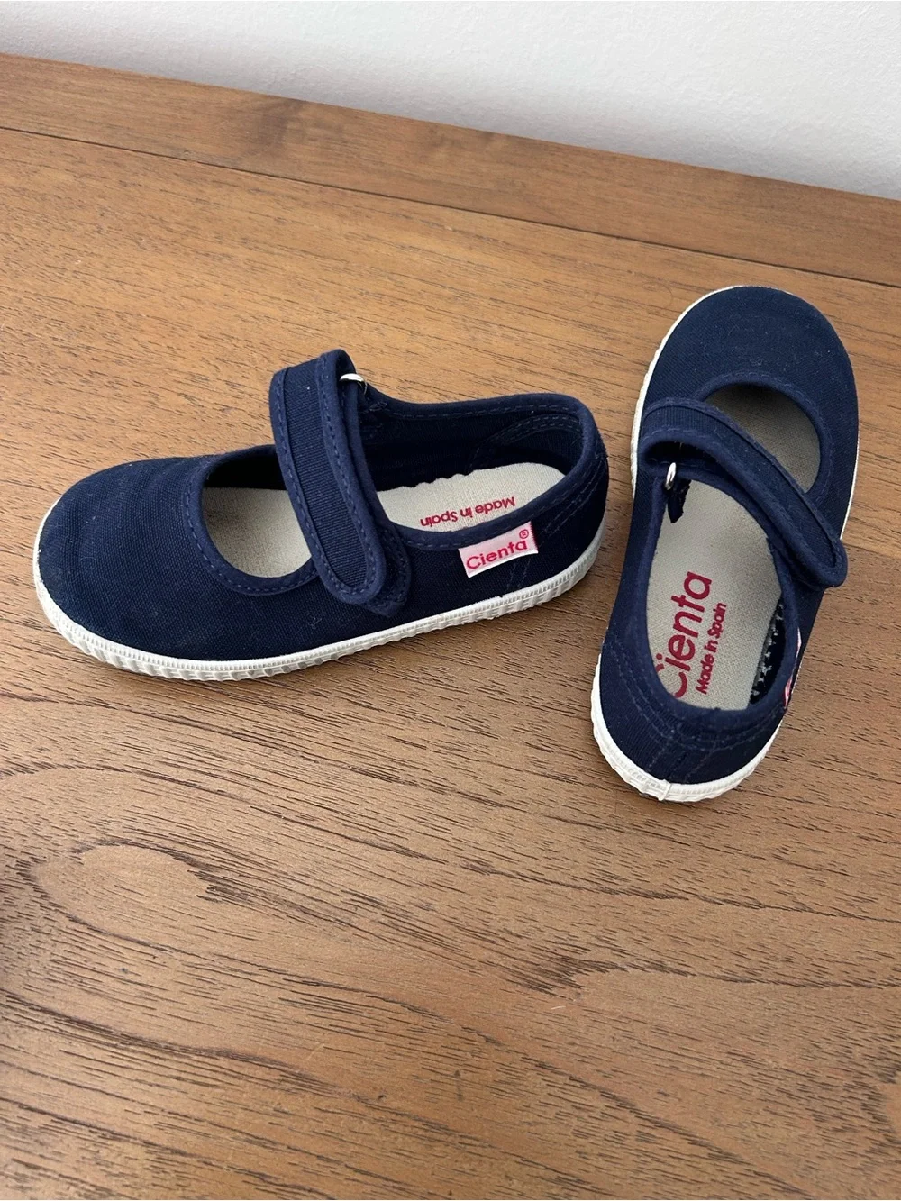 Cienta Navy Mary Jane Canvas Kids Shoes with Hook-and-Loop Strap